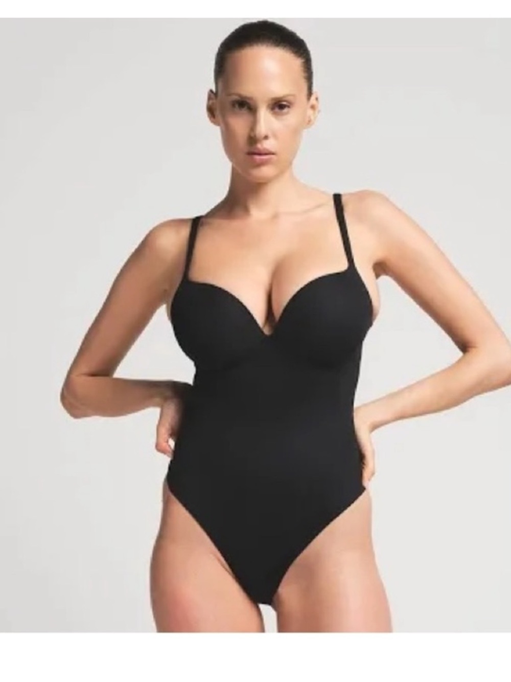 NWOT Skims Body Ultimate Push Up Thong Bodysuit Onyx Black, Medium